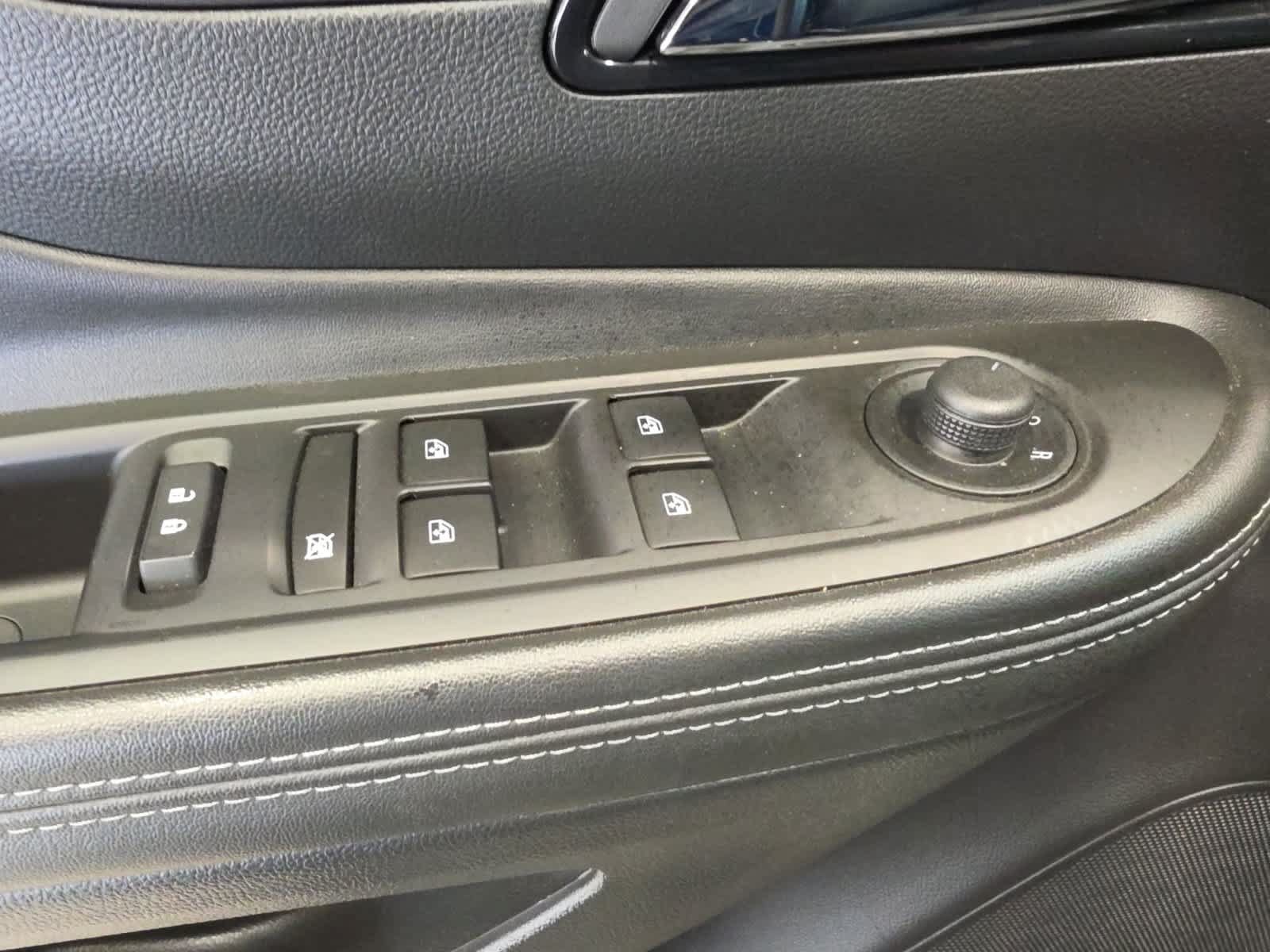 Used 2019 Buick Encore Preferred w/ Safety Package FWD image 17