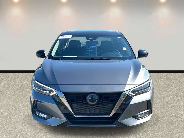 Used 2022 Nissan Sentra SR w/ SR Premium Package FWD image 2