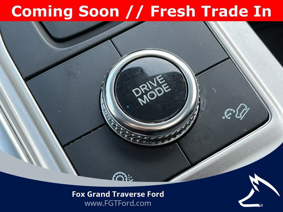 Certified 2023 Ford Explorer XLT w/ Equipment Group 202A AWD/4WD image 33
