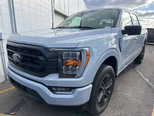 Certified 2022 Ford F150 XLT w/ Equipment Group 302A High image 13