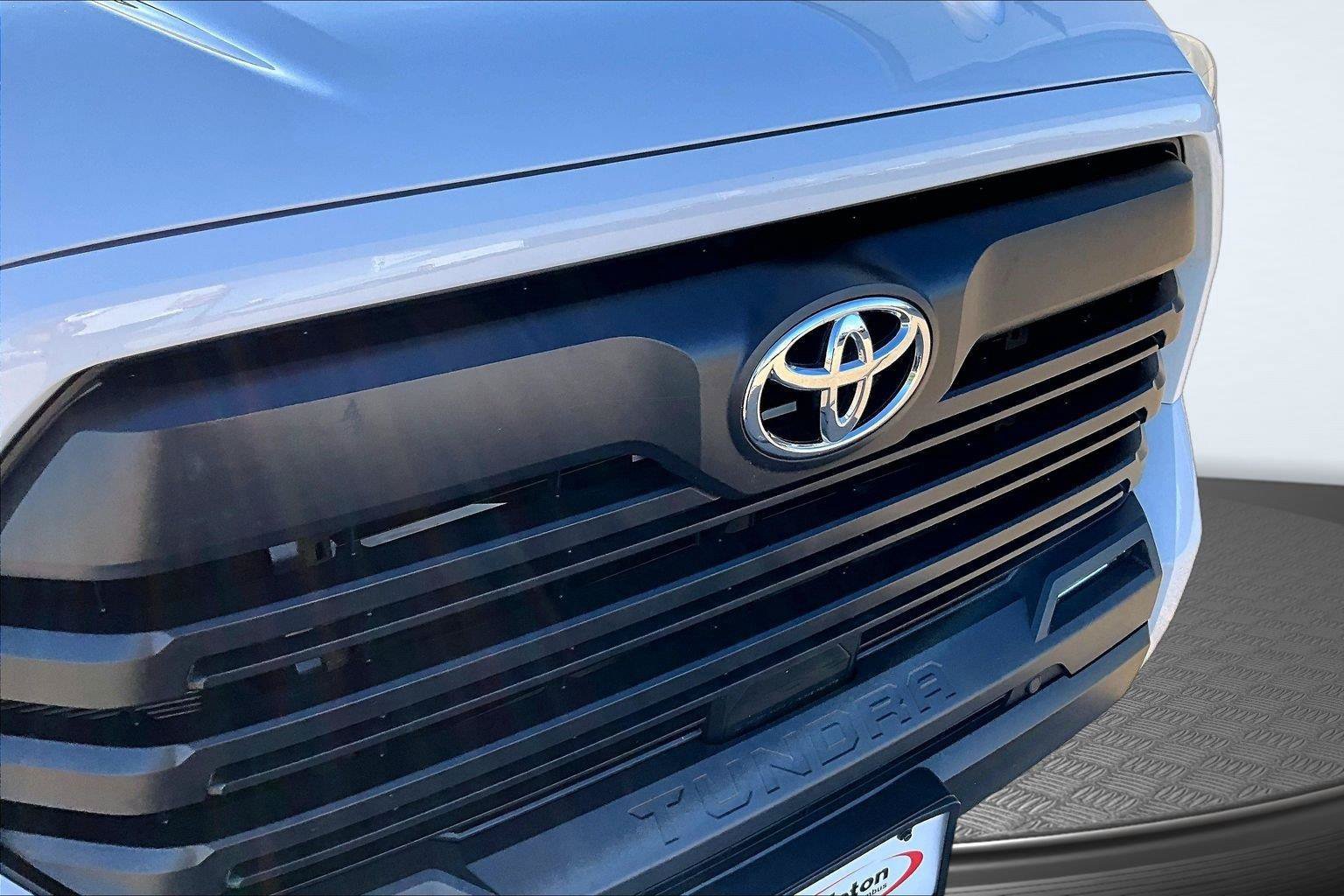 Used 2024 Toyota Tundra SR5 w/ SR5 Convenience Package AWD/4WD image 30