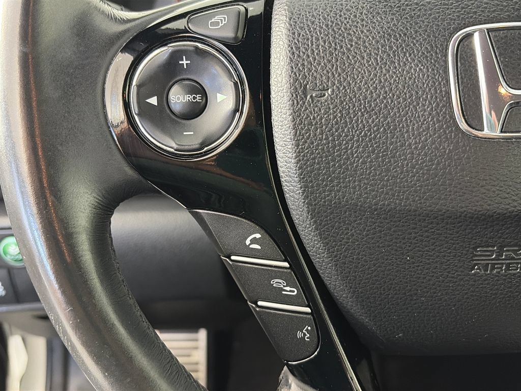Used 2017 Honda Accord Sport image 17