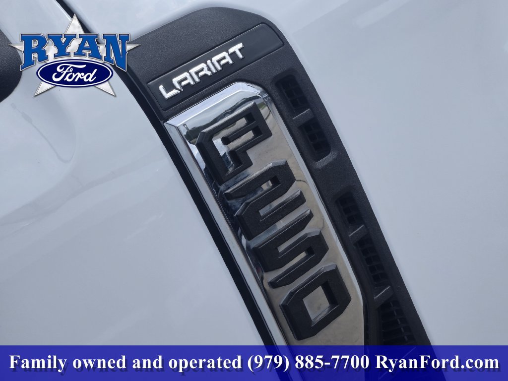 Certified 2026 Ford F250 Lariat w/ Lariat Premium Package AWD/4WD image 8