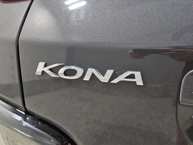 Used 2023 Hyundai Kona Limited w/ Cargo Package AWD/4WD image 39