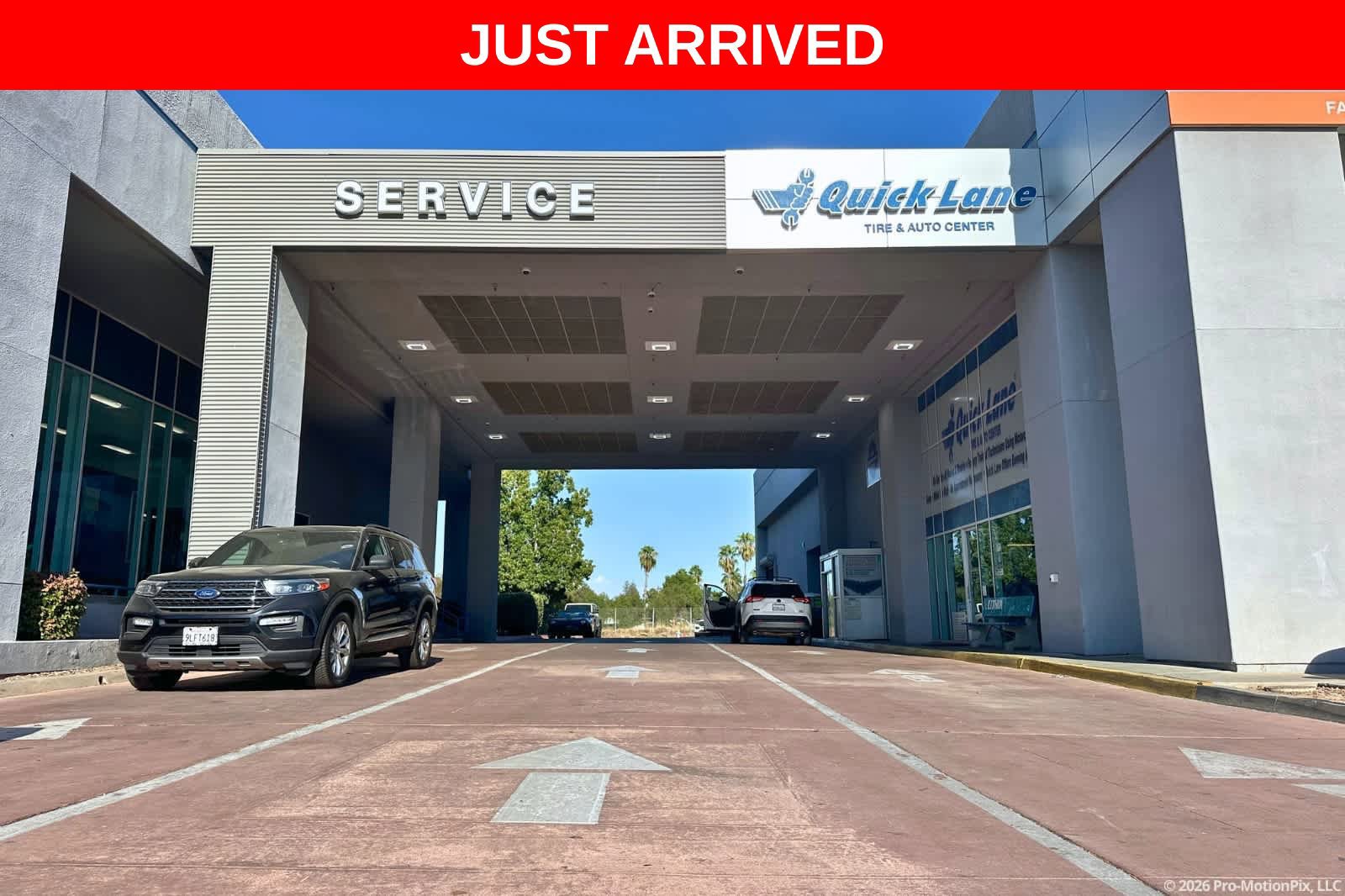 Used 2023 Nissan Altima 2.5 SV w/ SV Premium Package FWD image 32