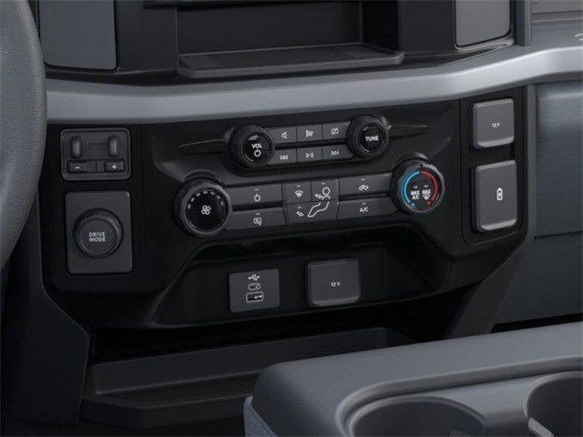 Certified 2023 Ford F250 XL RWD image 16