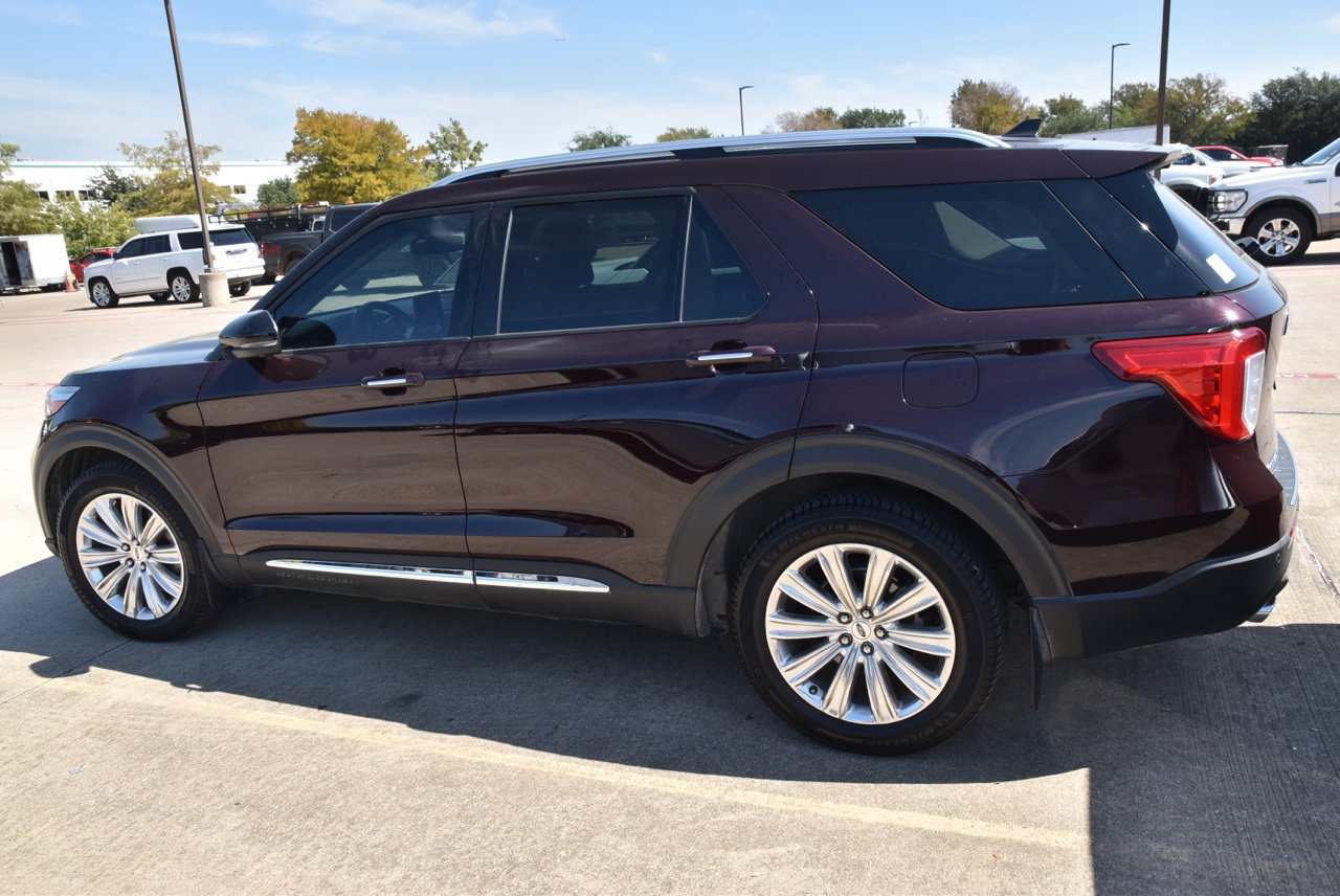 Certified 2022 Ford Explorer Limited w/ Limited Technology Package AWD/4WD image 9