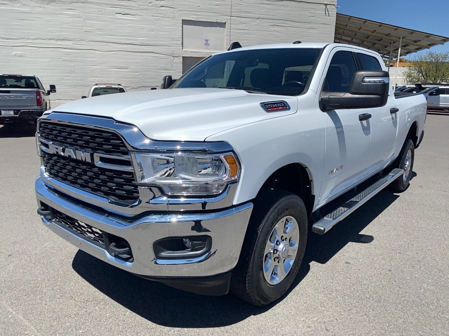 Used 2023 RAM 2500 Big Horn w/ Level 1 Equipment Group AWD/4WD image 2