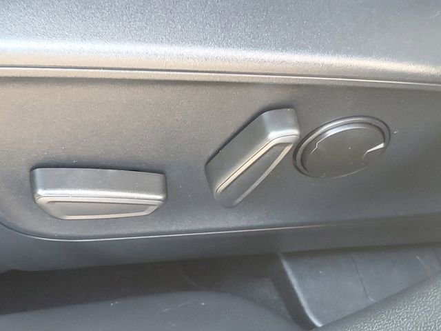 Certified 2024 Ford Escape ST-Line w/ Tech Pack #1 AWD/4WD image 13