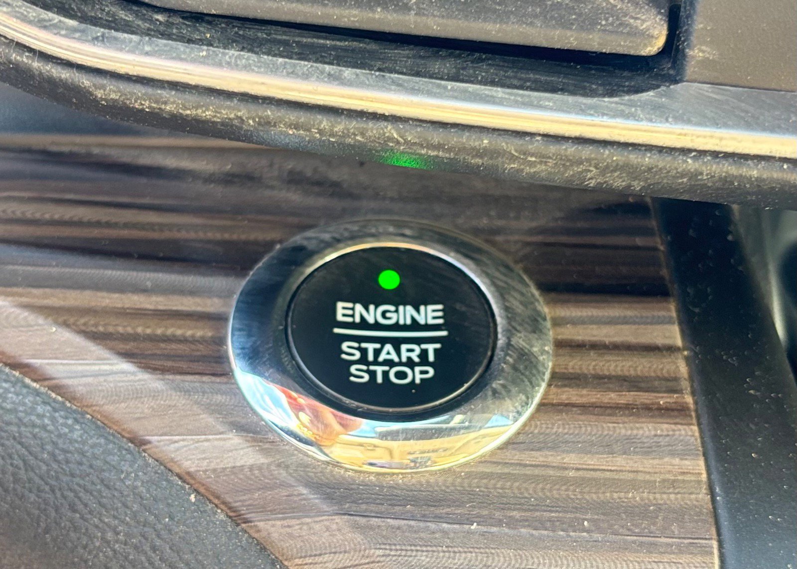 Certified 2020 Ford Explorer Limited image 46