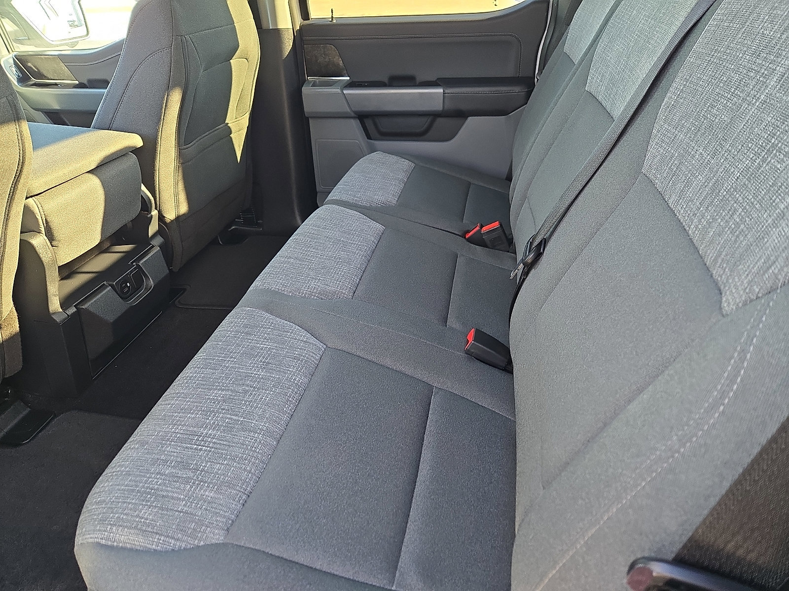 Certified 2022 Ford F150 XLT w/ Equipment Group 302A High image 15