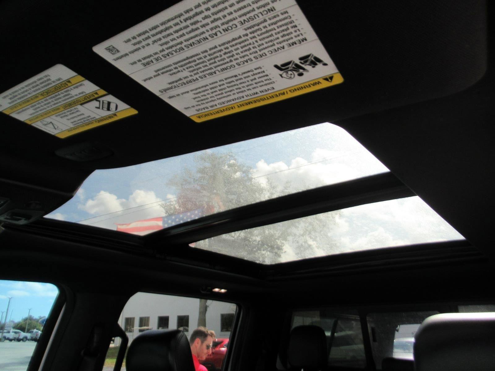 Certified 2020 Ford F150 Raptor w/ Equipment Group 802A Luxury image 29