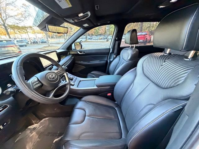 Used 2023 Hyundai Palisade Calligraphy image 17
