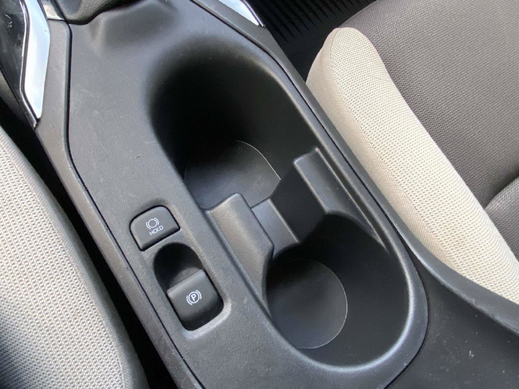 Used 2025 Toyota Corolla LE FWD image 29