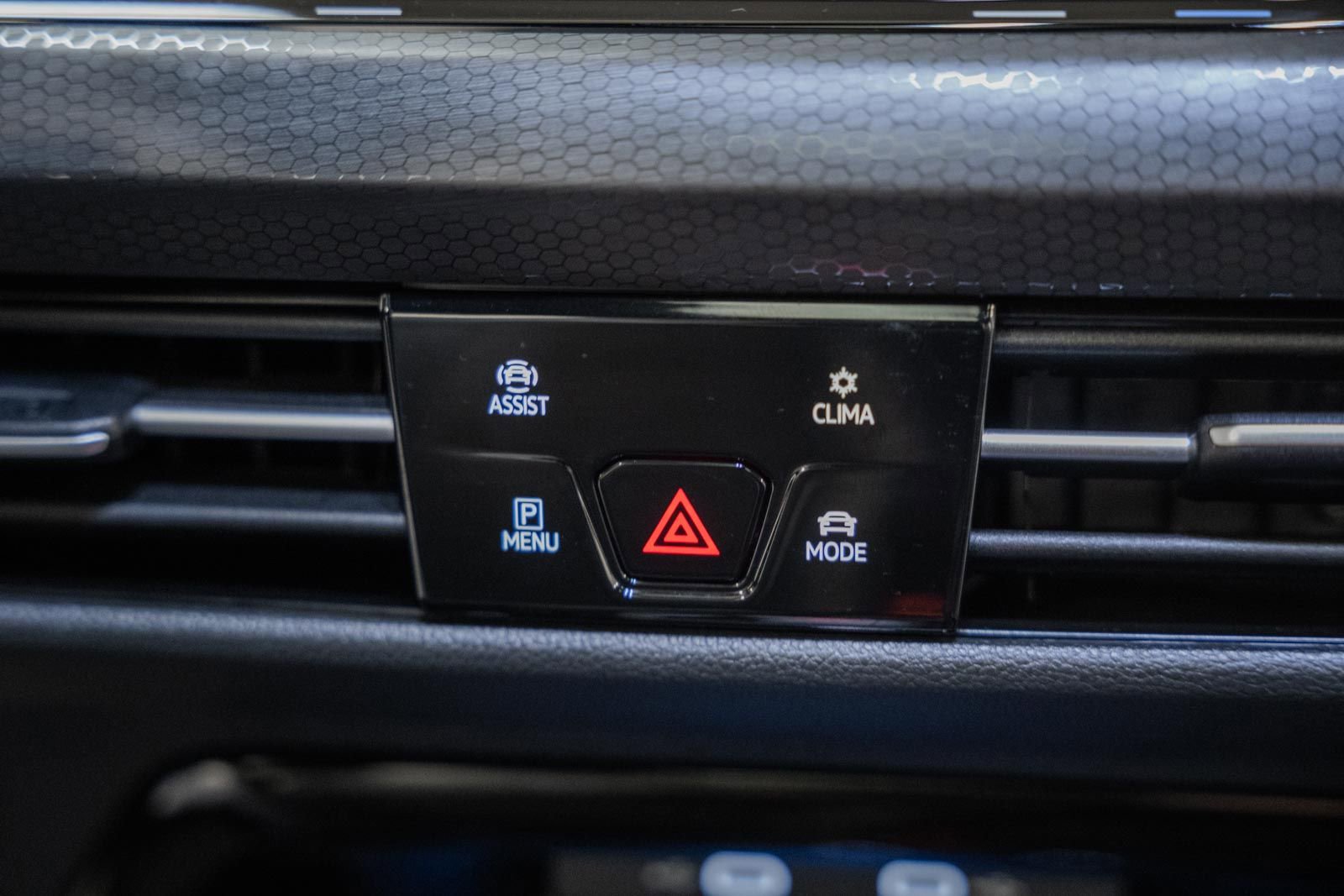 Used 2024 Volkswagen GTI Autobahn image 25