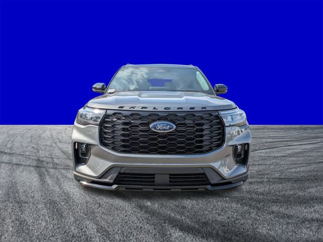 Certified 2026 Ford Explorer ST-Line w/ ST-Line Street Pack image 9