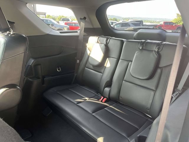 Certified 2023 Ford Explorer XLT w/ Equipment Group 202A RWD image 13