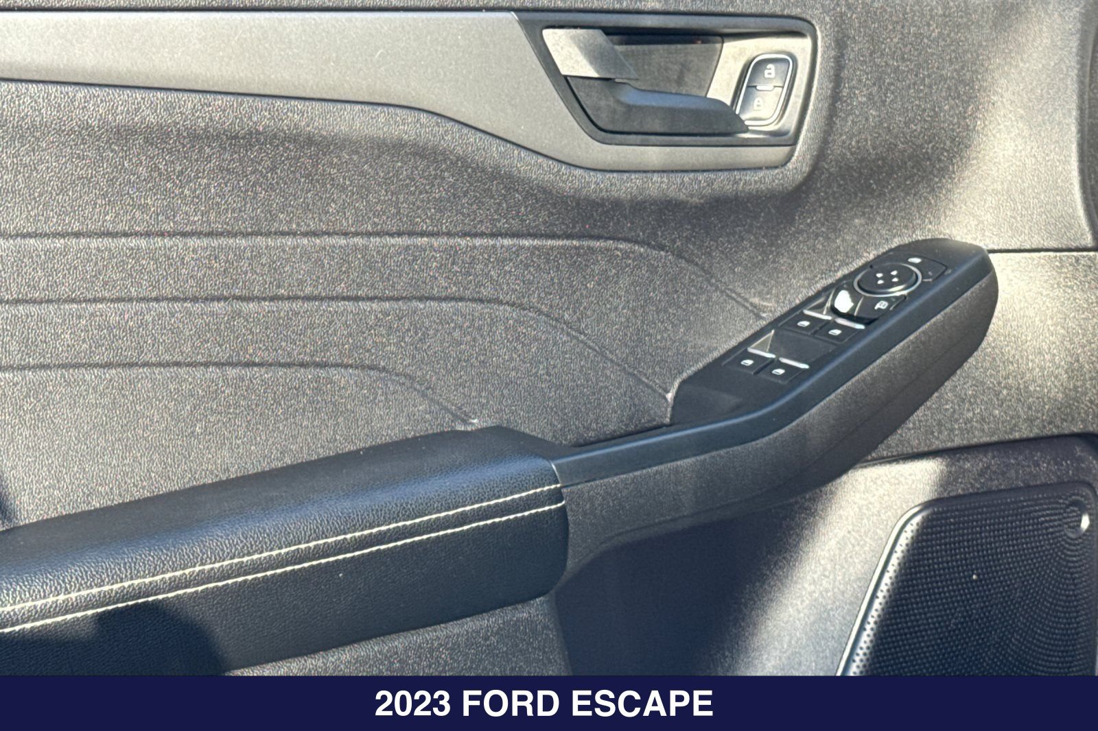 Certified 2023 Ford Escape Active w/ Tech Pack #1 FWD image 12