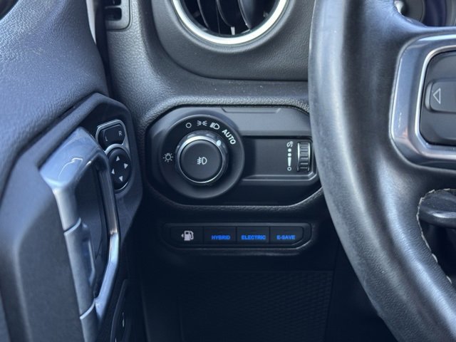 Used 2023 Jeep Wrangler Unlimited Sahara w/ Cold Weather Group image 37