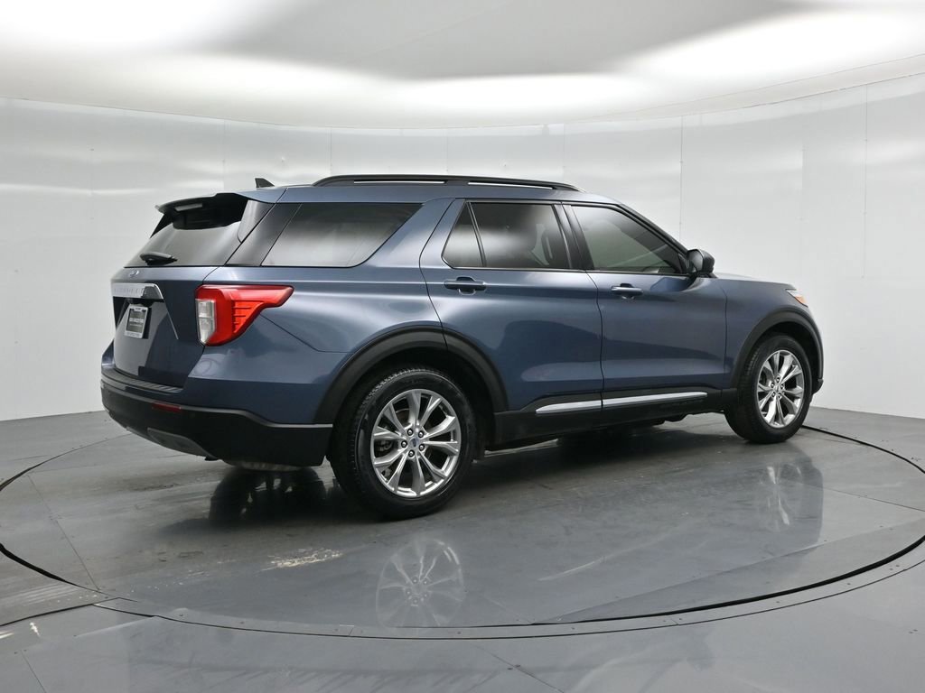 Certified 2021 Ford Explorer XLT w/ Equipment Group 202A image 12