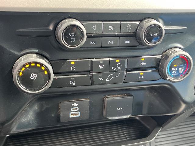 Certified 2023 Ford F550 4x4 Regular Cab Super Duty image 13