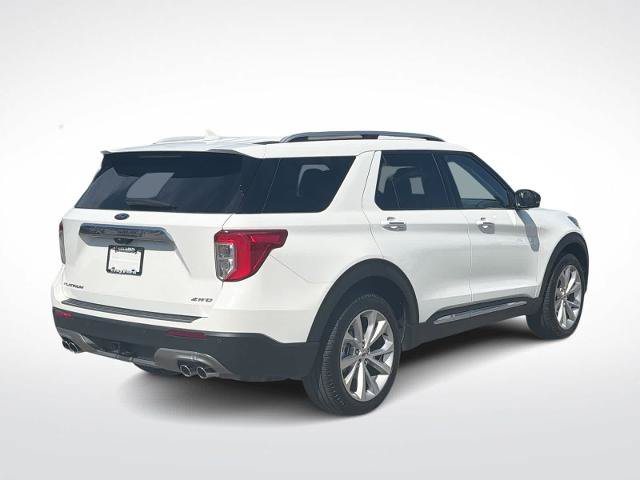 Certified 2023 Ford Explorer Platinum w/ Technology Package AWD/4WD image 8