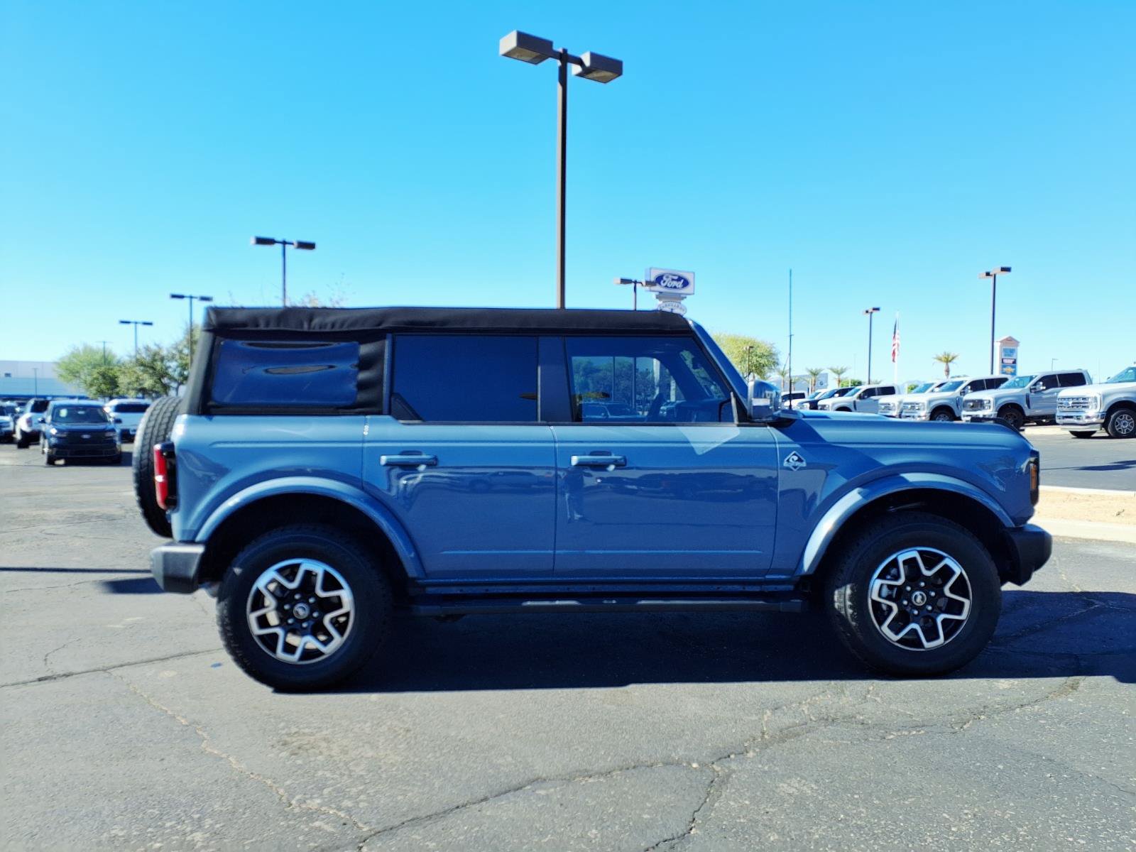 Certified 2024 Ford Bronco Outer Banks AWD/4WD image 6