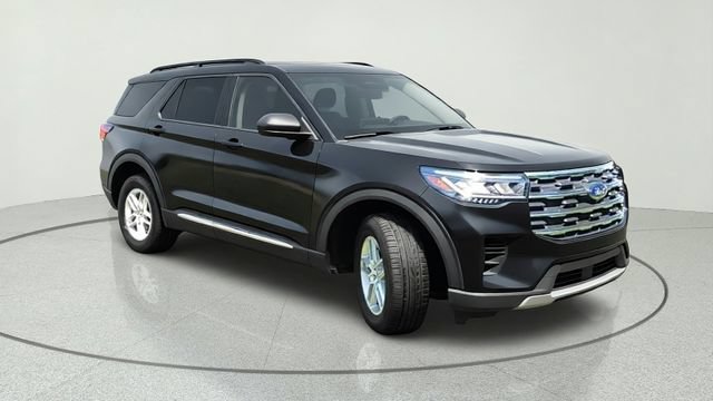 Certified 2025 Ford Explorer Active AWD/4WD image 8