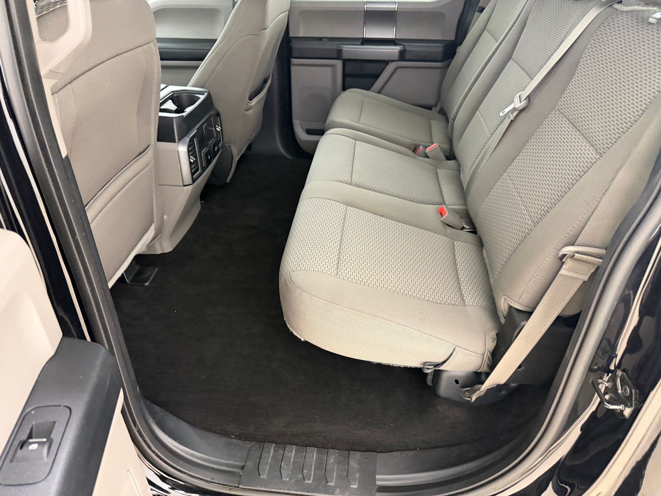 Certified 2019 Ford F150 XLT w/ Equipment Group 302A Luxury AWD/4WD image 23