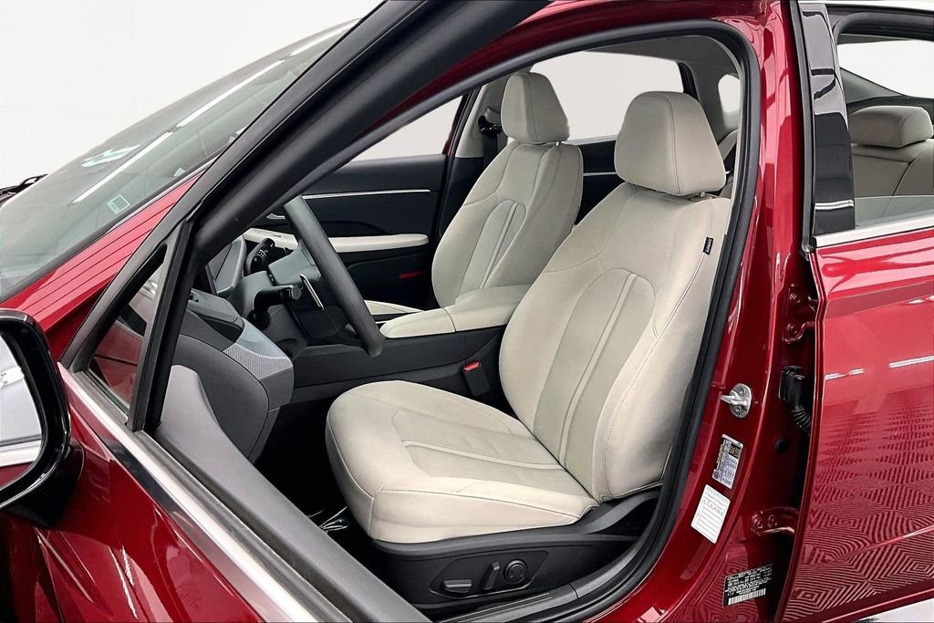 Used 2025 Hyundai Sonata SEL image 25