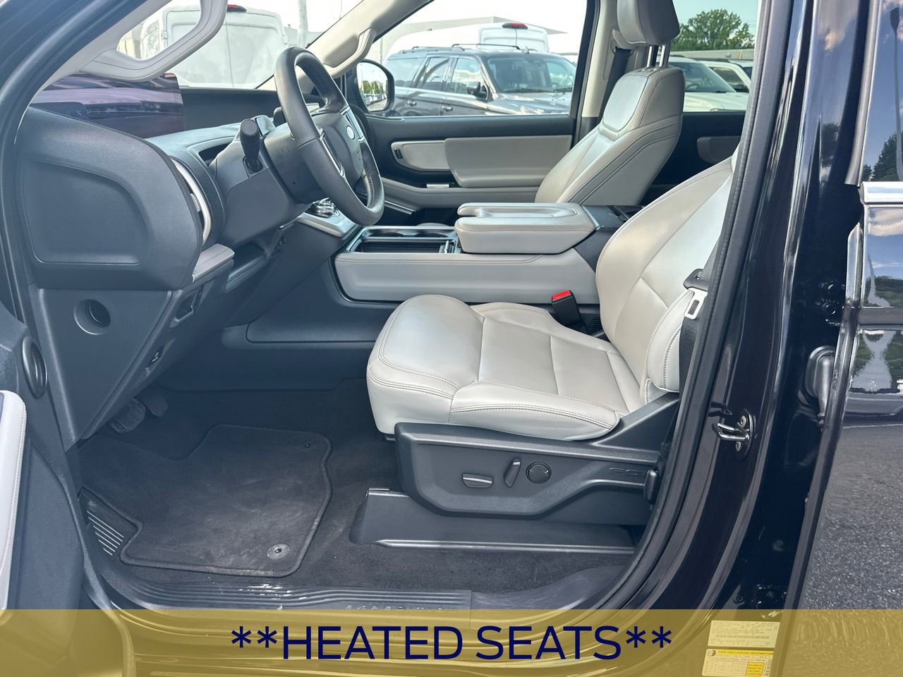 Certified 2025 Ford Expedition Max Active RWD image 9