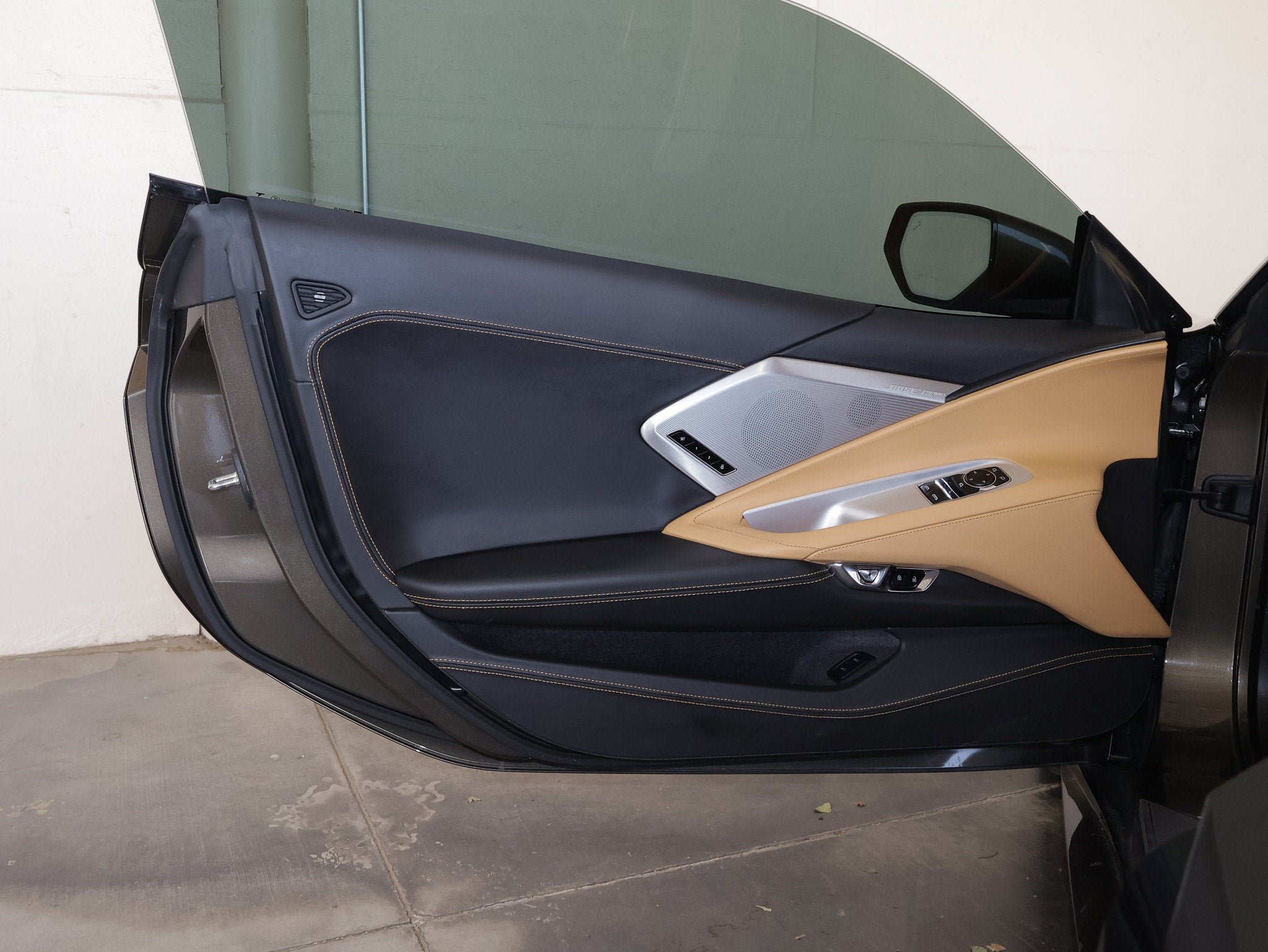 Used 2020 Chevrolet Corvette Stingray Premium Cpe w/ 3LT Preferred Equipment Group RWD image 35