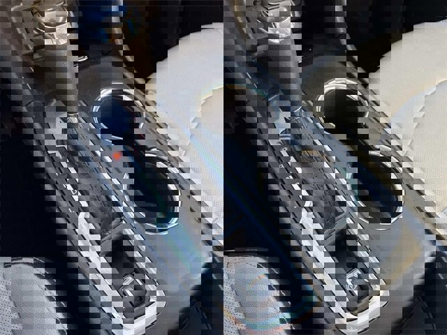 Used 2020 Chevrolet Equinox Premier image 34