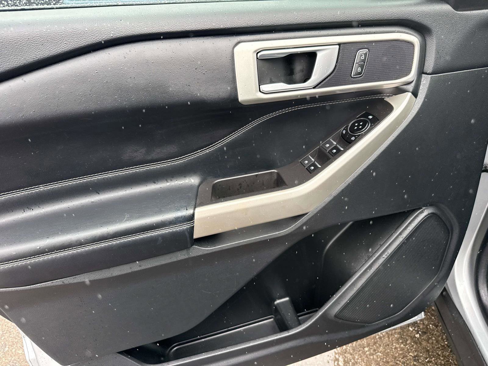 Certified 2023 Ford Explorer XLT w/ Equipment Group 202A image 21