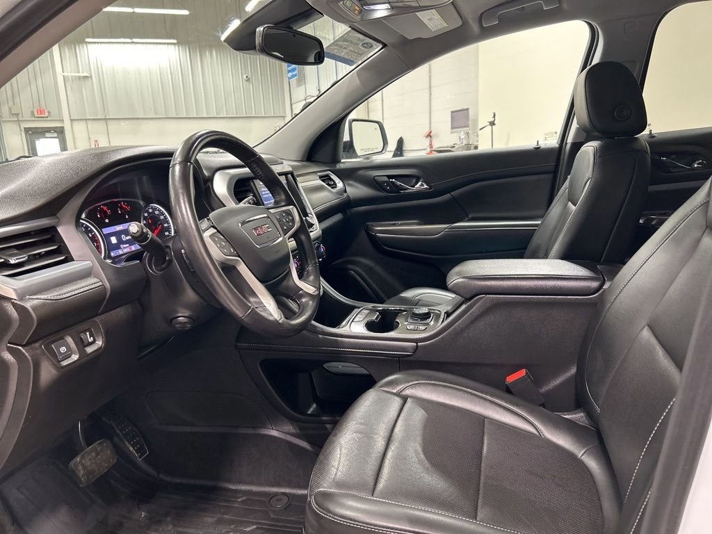 Used 2022 GMC Acadia SLT w/ Preferred Package image 15