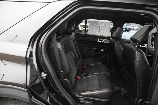 Certified 2022 Ford Explorer ST-Line w/ Class IV Trailer Tow Package image 38