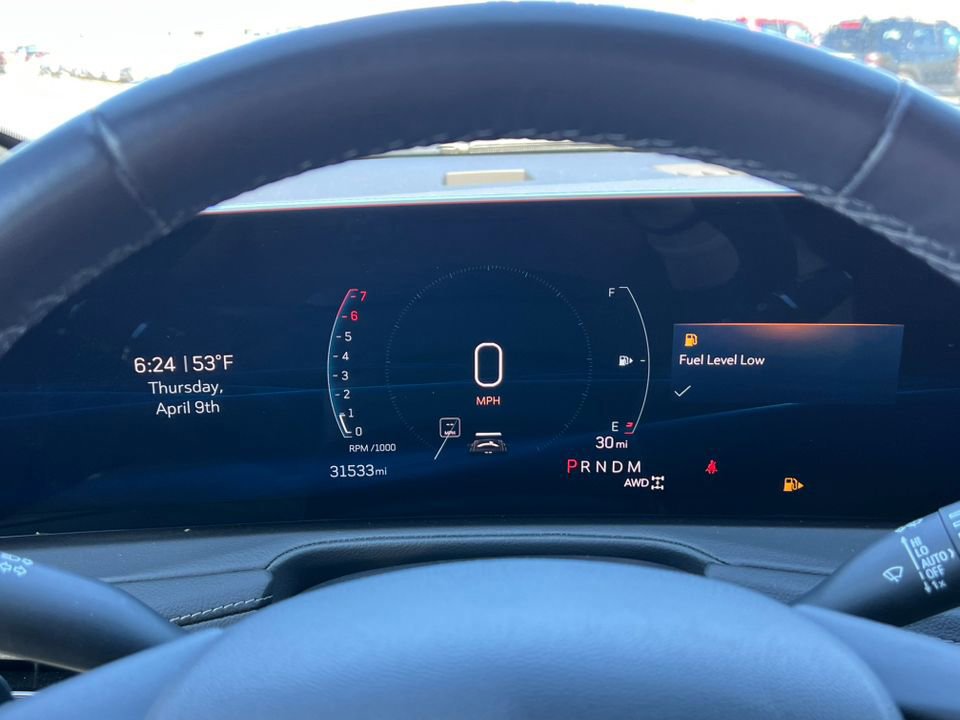 Used 2025 Cadillac XT4 Premium Luxury image 20