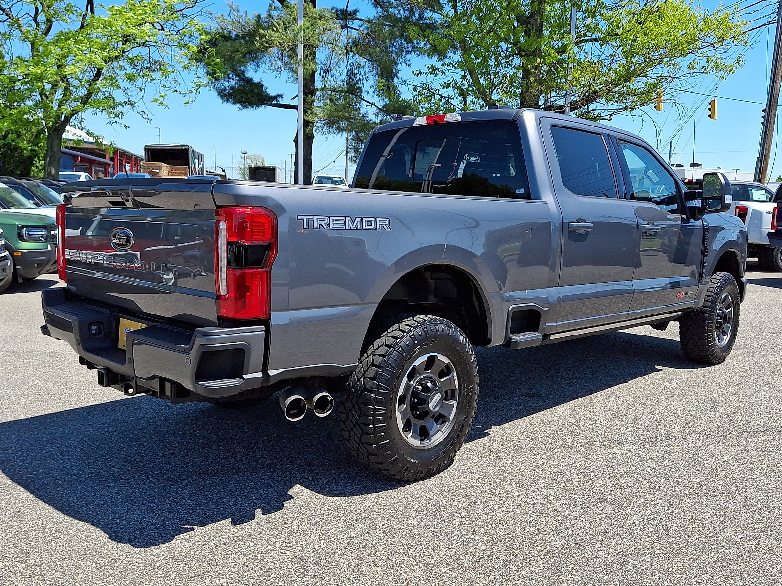 Certified 2024 Ford F250 Lariat w/ Lariat Ultimate Package AWD/4WD image 11