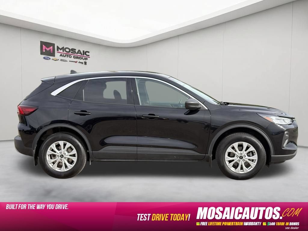Certified 2024 Ford Escape Active w/ Tech Pack #1 AWD/4WD image 8