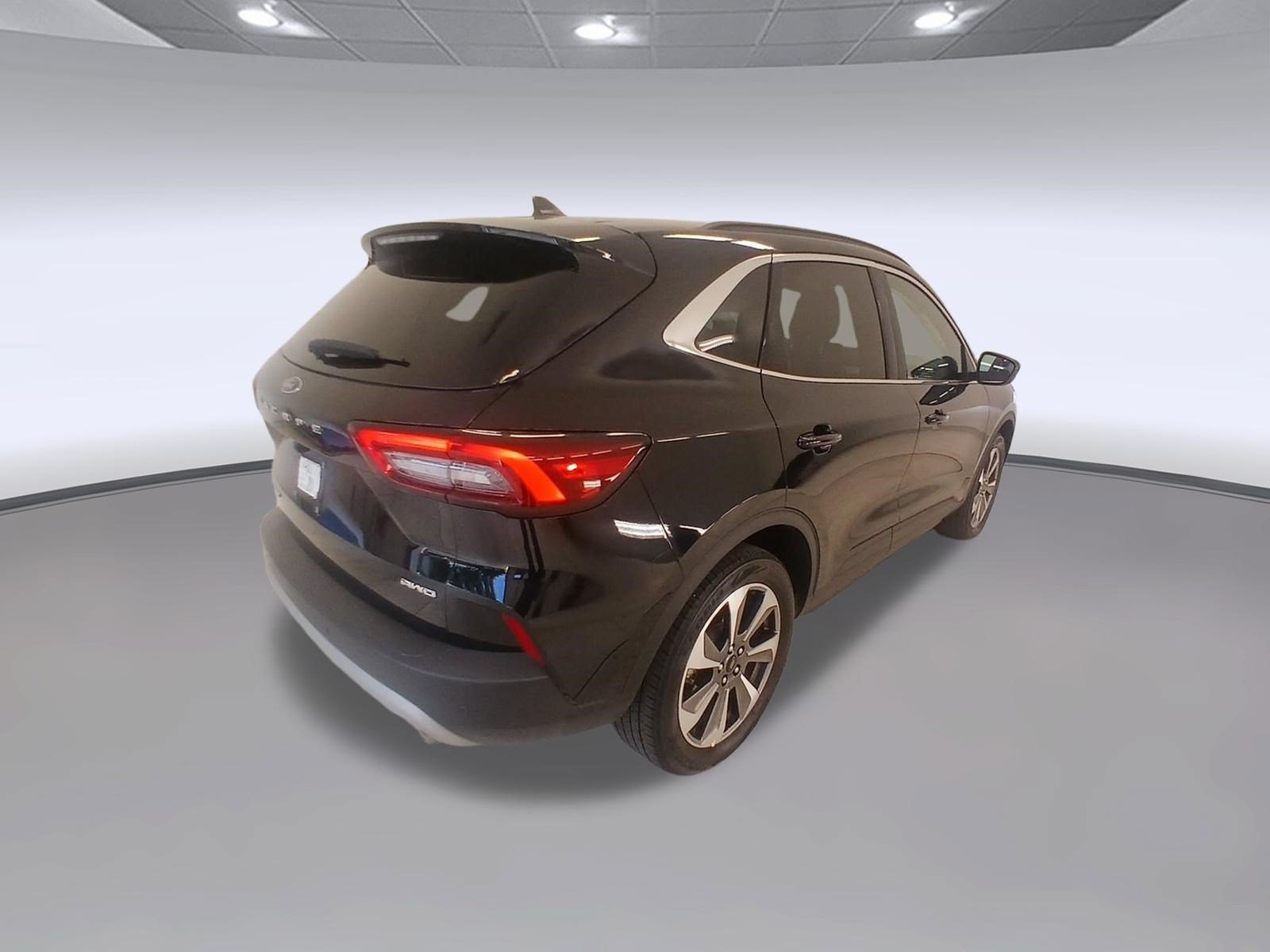 Certified 2025 Ford Escape Platinum AWD/4WD image 7