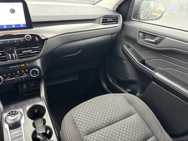 Certified 2024 Ford Escape Active AWD/4WD image 31
