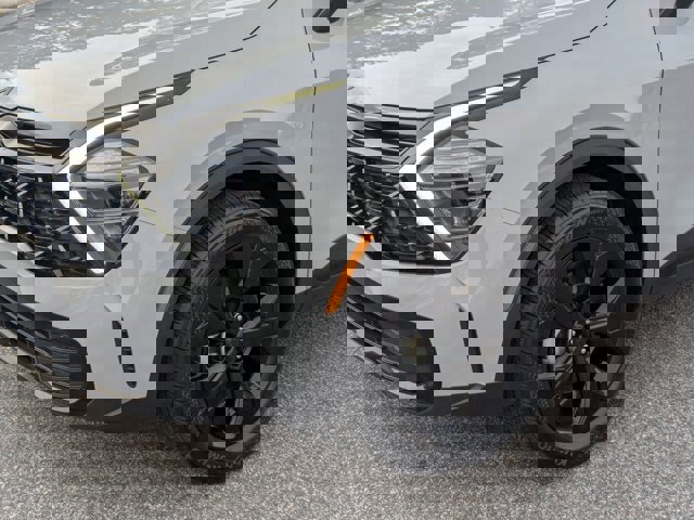 Used 2025 Kia Sportage X-Line w/ Premium Package image 10
