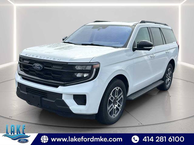 Certified 2025 Ford Expedition Active AWD/4WD image 3