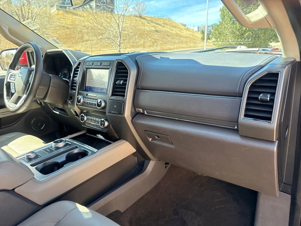 Certified 2021 Ford Expedition XLT image 28