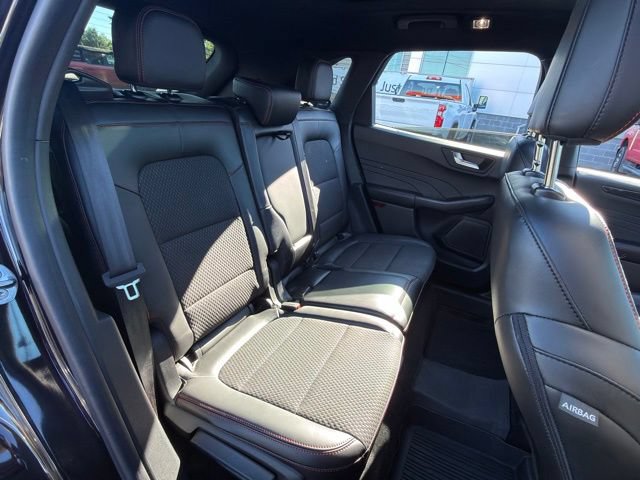 Certified 2023 Ford Escape ST-Line w/ Tech Pack #1 AWD/4WD image 31
