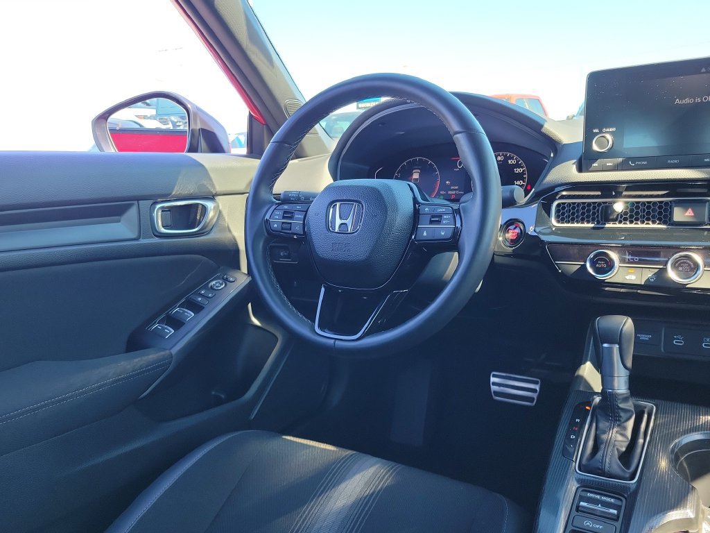 Used 2025 Honda Civic Sport image 13