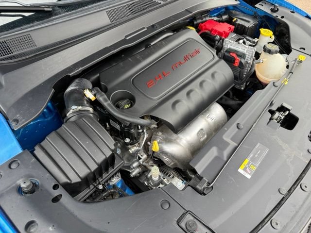 Used 2021 Jeep Compass Latitude FWD image 39