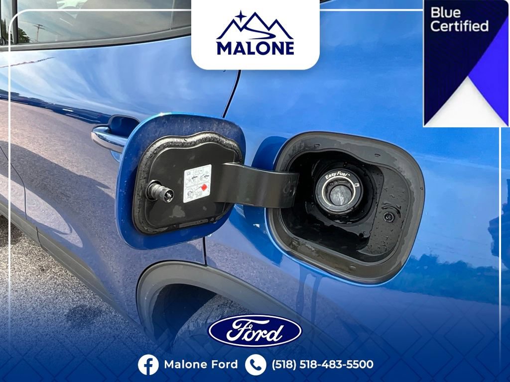Certified 2022 Ford Escape SE w/ Cold Weather Package AWD/4WD image 16