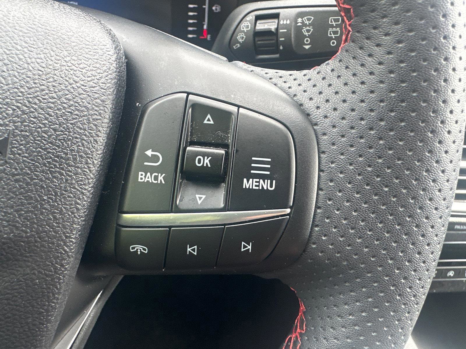 Certified 2023 Ford Escape ST-Line w/ Tech Pack #1 FWD image 19