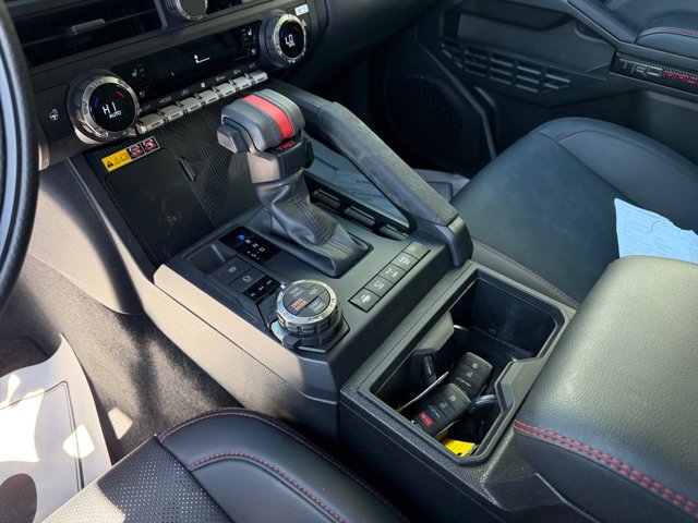 Used 2025 Toyota Tacoma TRD Pro AWD/4WD image 15